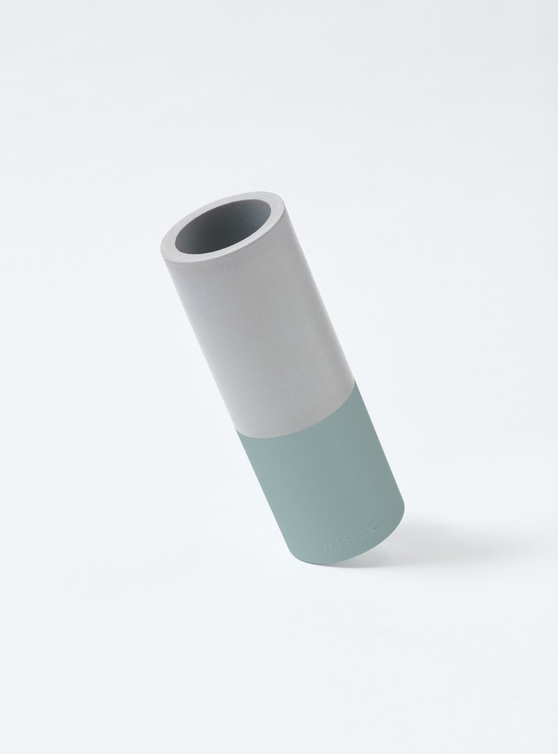 NIHAO | 水泥盆器 細長種 (遙霧綠) - 植物/盆栽/盆景 - 水泥 綠色