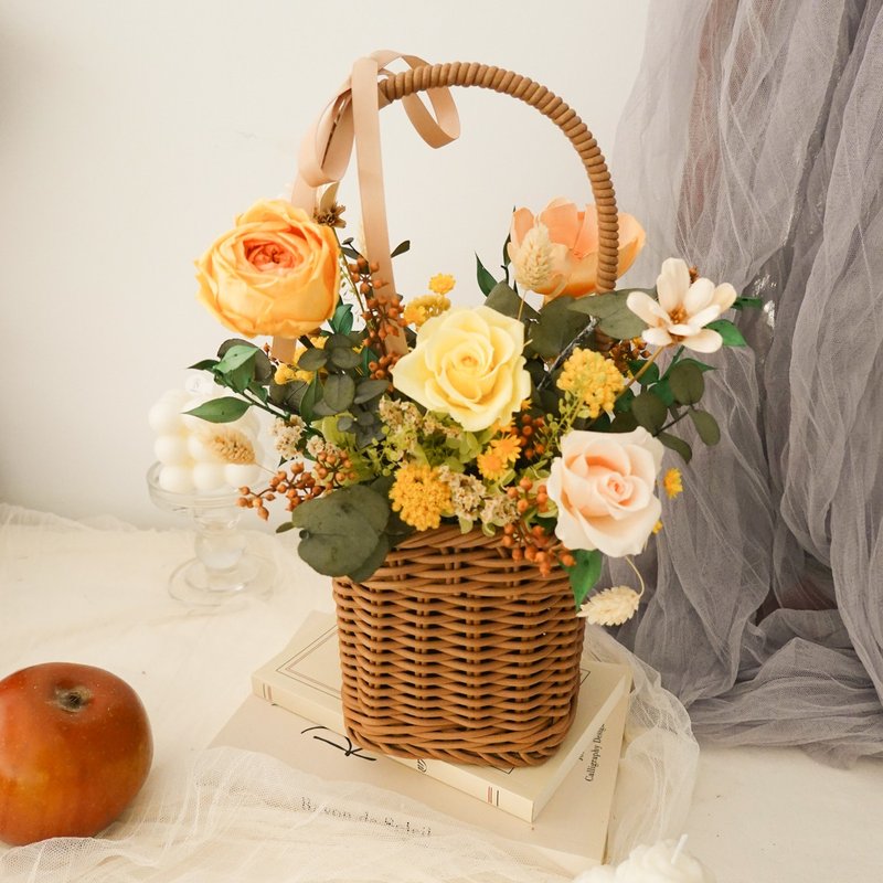 | Customized design | Rattan bamboo basket with preserved flowers-Morning Yellow - Dried Flowers & Bouquets - Plants & Flowers Yellow