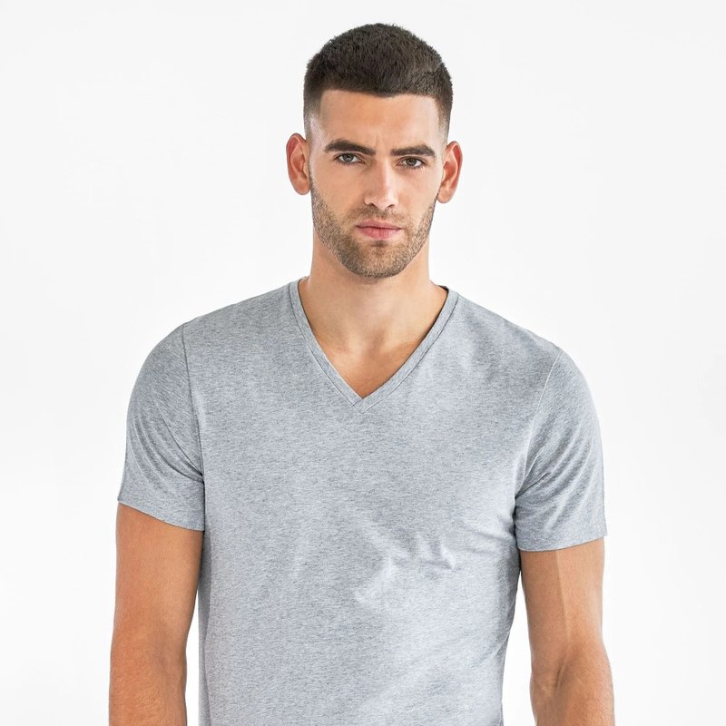 北歐極簡 - V-Neck 有機棉男用V領T / 素T /  T-shirt (灰) - 男 T 恤 - 棉．麻 灰色