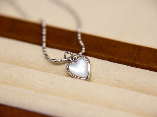 JTK Jewellery 簡約白貝母心形項鍊 | 極簡珠母貝心心頸鏈 | 珍珠母愛心項鏈