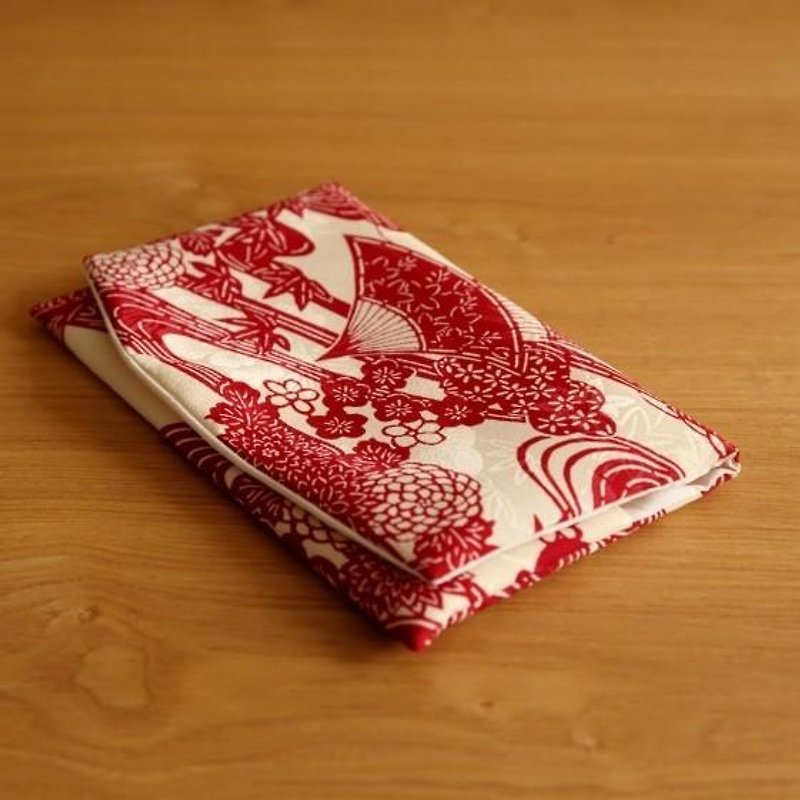 Kimono Fusuku wrapping around the heart of cheer <Fan story / chrysanthemum> - อื่นๆ - ผ้าฝ้าย/ผ้าลินิน สีแดง