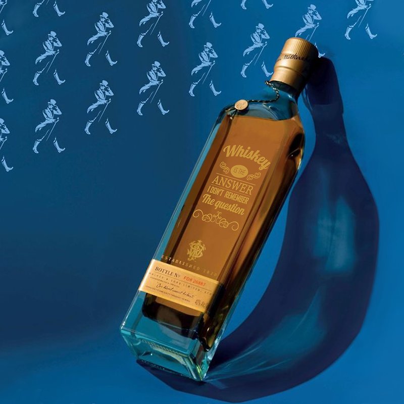 Customized gift | Johnnie Walker blue standard customized gift text engraving for relatives and friends - แอลกอฮอล์ - แก้ว 