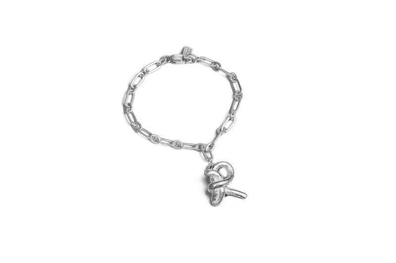 Knot Alphabet Bracelet Silver 99.99 / R / - 手鍊/手鐲 - 純銀 銀色