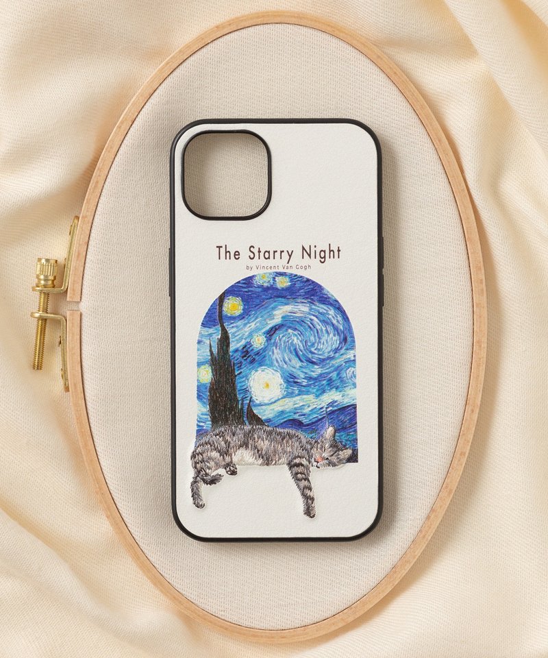 立體刺繡手機殼 iPhone 13 PBAT PU合成皮革 貓咪x星夜 - 手機殼/手機套 - 聚酯纖維 多色