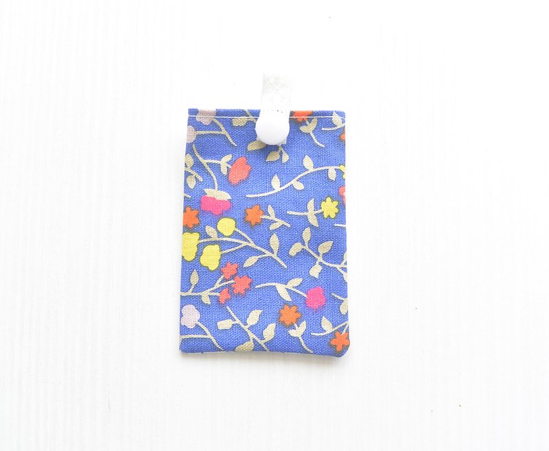Hand made card holder-double-sided flowers - ID & Badge Holders - Cotton & Hemp Multicolor