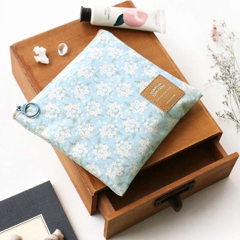 Iconic - Little Fortune Universal Pack (M) - Light Blue Bouquet, ICO85522 - Toiletry Bags & Pouches - Other Materials Blue