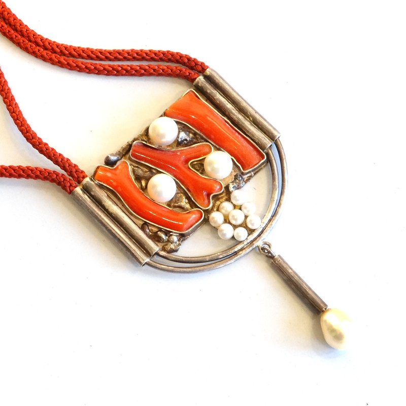 Vintage coral × pearl × silver modern design necklace - 項鍊 - 銀 紅色