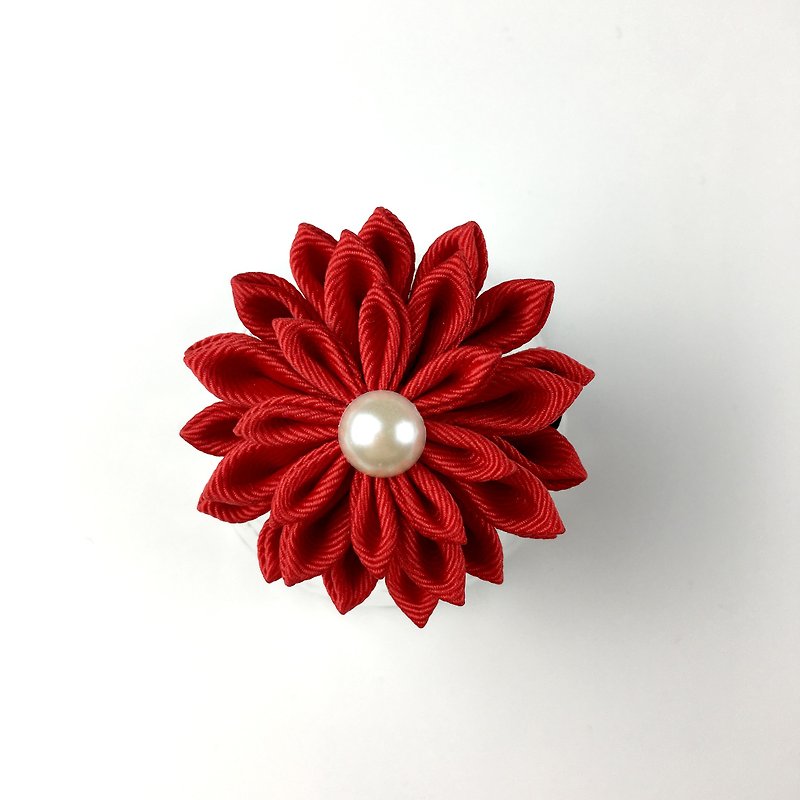 Kaika Ato / Yae chrysanthemum-red / Japanese style and wind cloth flower / つまみ簡工花簪 - เครื่องประดับผม - วัสดุอื่นๆ สีแดง