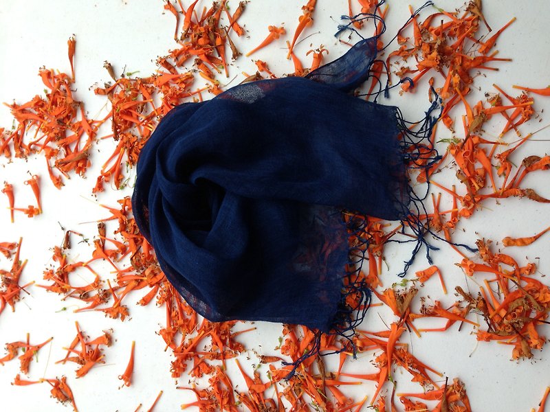 Blue dyed plant dyed linen scarf - Knit Scarves & Wraps - Cotton & Hemp Blue