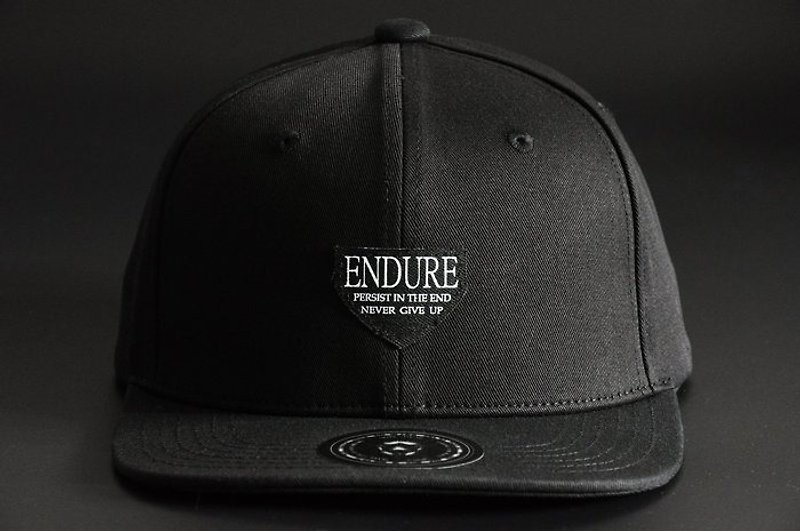 ENDURE/斜紋黑/經典棒球帽 - Hats & Caps - Cotton & Hemp Black