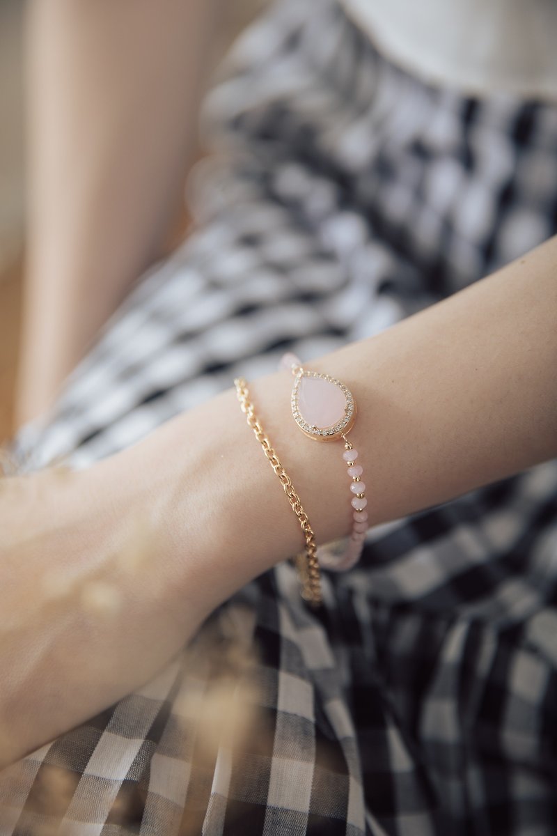 Sterling Silver Love Pink Crystal Bracelet - สร้อยข้อมือ - เครื่องเพชรพลอย สึชมพู