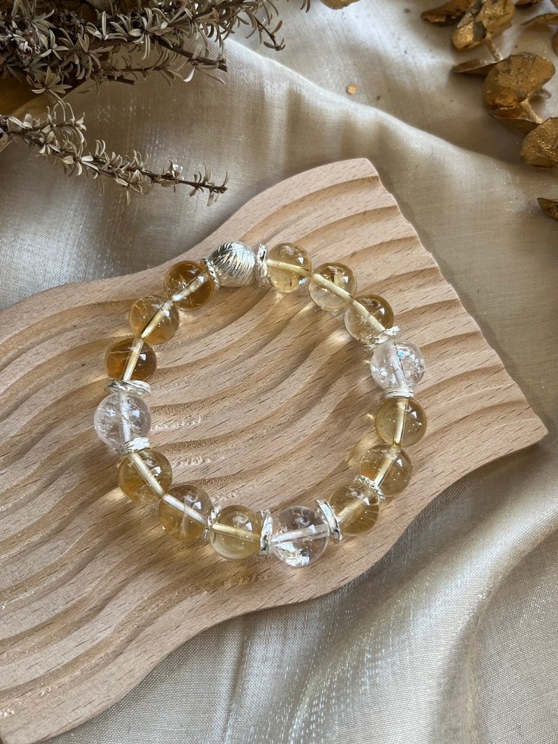 Customized crystal mineral bracelet citrine white asai crystal - สร้อยข้อมือ - คริสตัล 