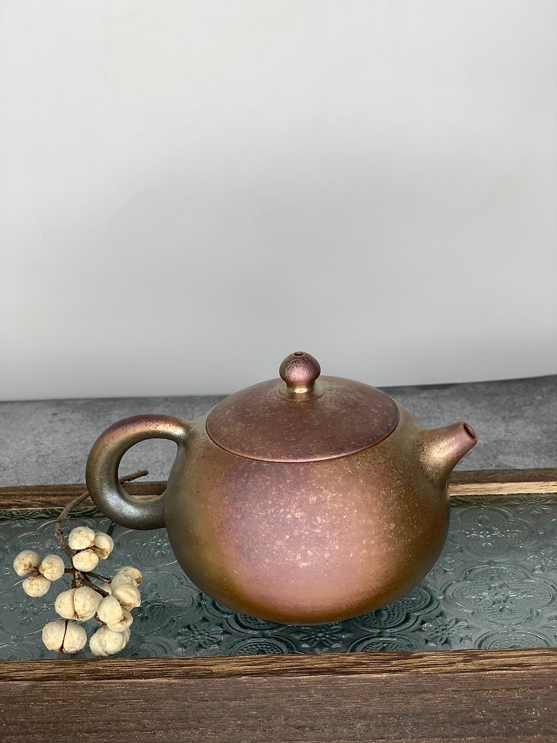 Gold and silver color wood burning pot - Teapots & Teacups - Pottery 