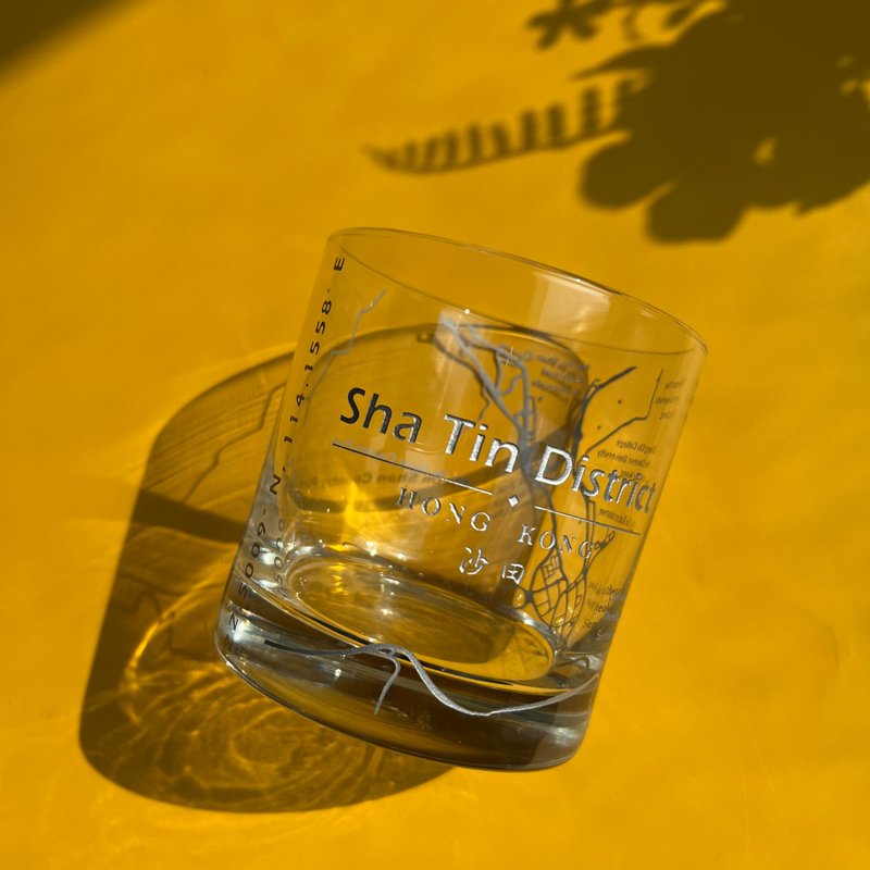 Whisky Glasses|香港地圖杯 香港人手雕刻 生日 移民 - 酒杯/酒器 - 玻璃 