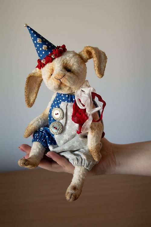 LarisaTeddyBear Christmas Artist jointed rabbit bunny sewing pattern pdf