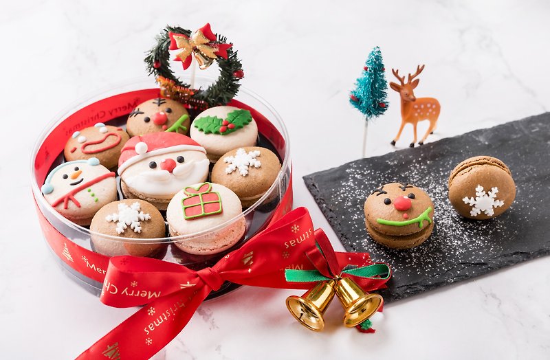 Christmas Macaron Gift Box/Christmas Gift Box/Exchange Gift/Macaron - เค้กและของหวาน - อาหารสด สีแดง