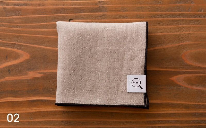 Organic linen handkerchief (Unbleached land × Black) - อื่นๆ - ผ้าฝ้าย/ผ้าลินิน สีกากี