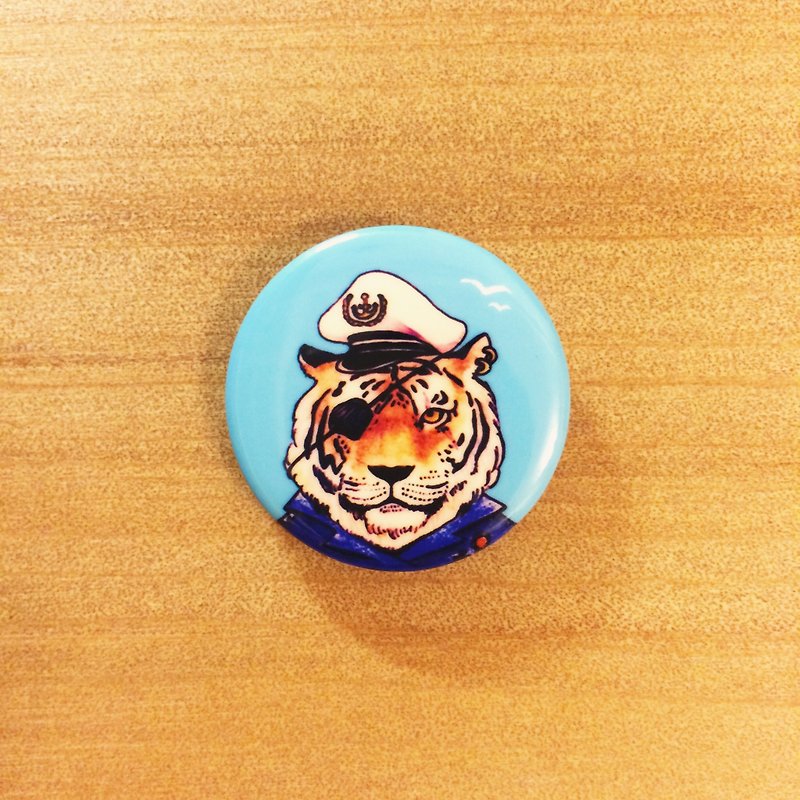 Darwa--勇敢的老虎船長-徽章 - 襟章/徽章 - 塑膠 