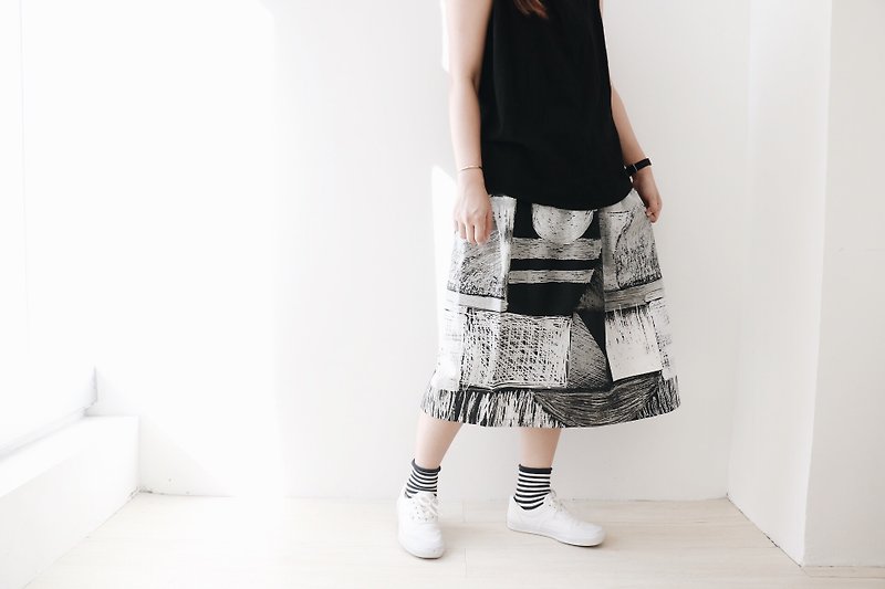 //Black Geometric Patterns skirt// - Skirts - Cotton & Hemp Black