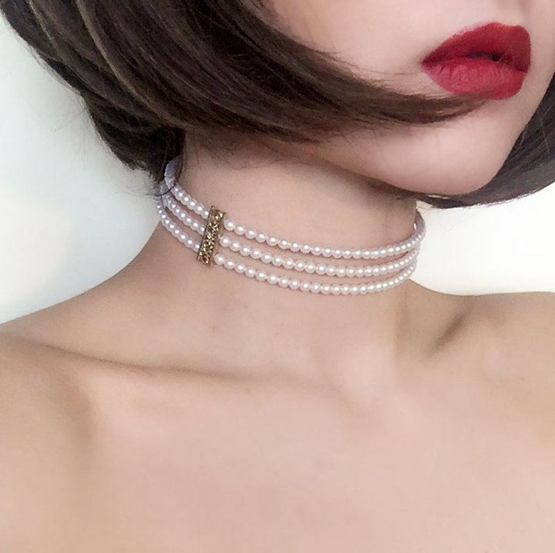 Aguria's necklace: quiet night SV 130 WH - สร้อยคอ - พลาสติก ขาว