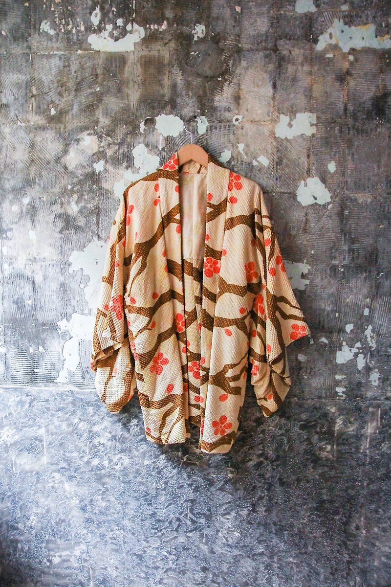 裊裊百貨公司-Vintage 日本梅花布花羽織外套 復古著 - 外套/大衣 - 聚酯纖維 