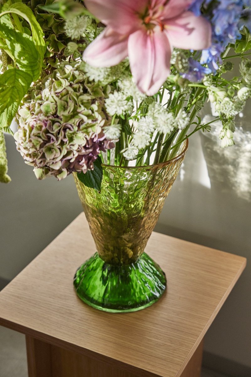 【Hübsch】－661704 Abyss Green Vase Lily Flower Arrangement - เซรามิก - แก้ว สีเขียว