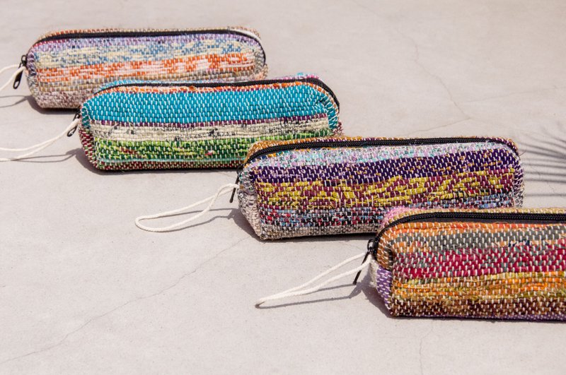 Hand-woven pencil case/storage bag/pen case/cosmetic bag/tableware bag/tableware bag-rainbow color saree thread - กล่องดินสอ/ถุงดินสอ - ผ้าฝ้าย/ผ้าลินิน หลากหลายสี