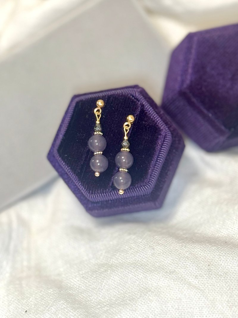Crystal Series - Smoky Amethyst Flowing Gem Earrings - ต่างหู - หยก สีม่วง