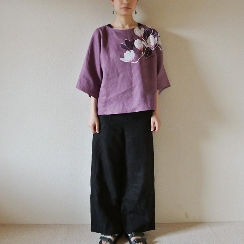 Linen smock blouse Magnolia - เสื้อผู้หญิง - ผ้าฝ้าย/ผ้าลินิน สึชมพู