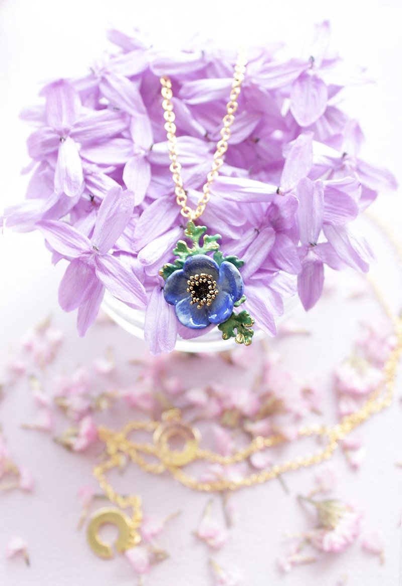 Anemone Necklace Violet, Anemone Flower, Violet flower, Flower Ring - Necklaces - Other Metals Purple