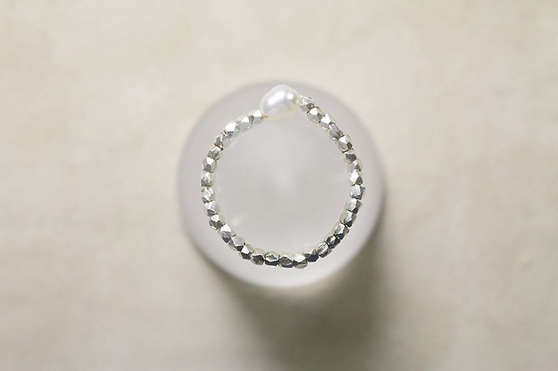 覓飾 mishivénus 天然珍珠細軟戒 925純銀 珍珠 戒指  // vr006 - 戒指 - 石頭 白色