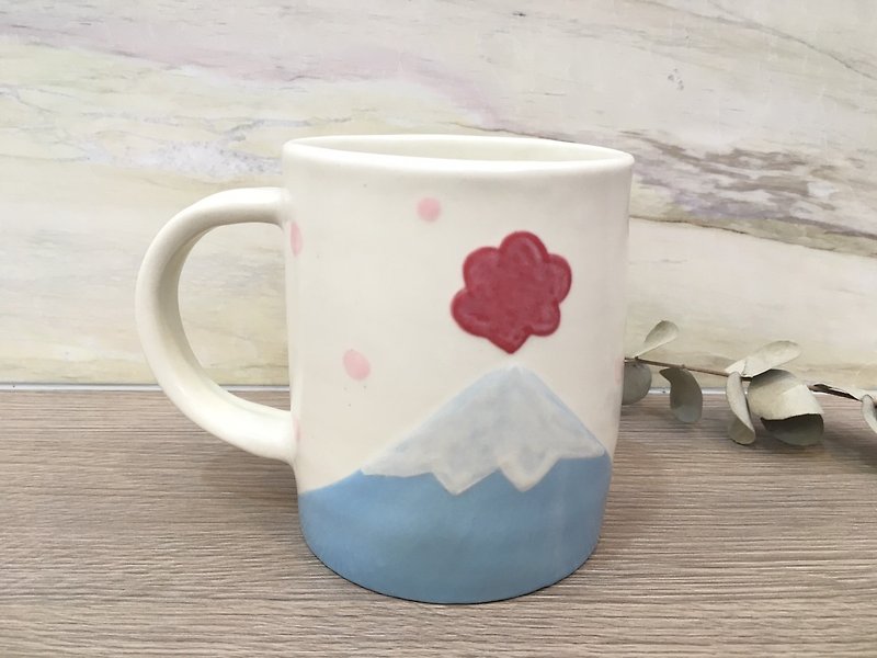 富士山馬克杯-爆發(左手拿-特大-650ml) - 咖啡杯 - 陶 藍色