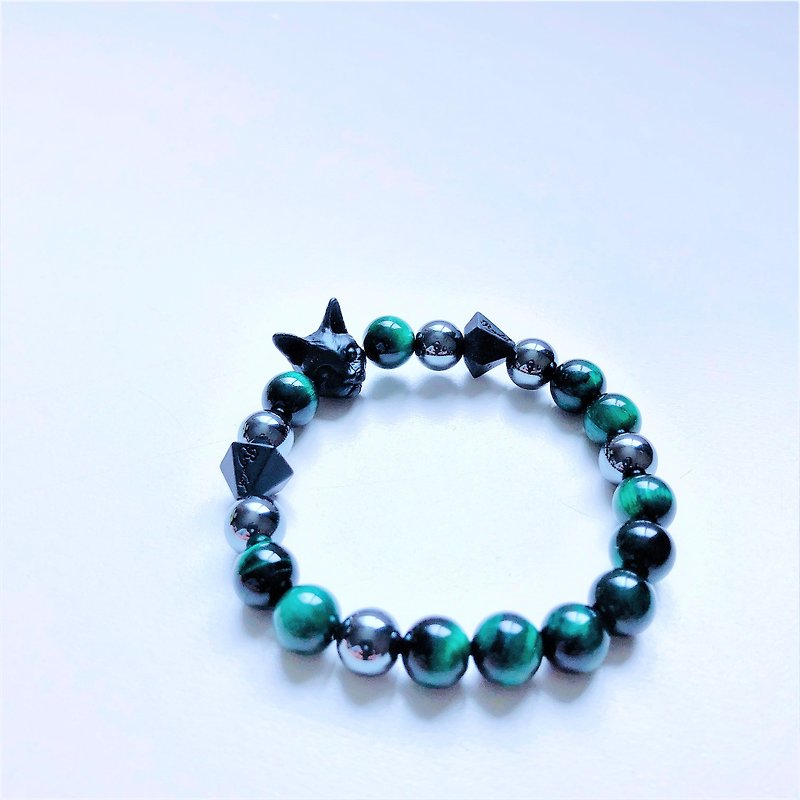 Green Tiger Crystal Black Rock Cat Bracelet - สร้อยข้อมือ - วัสดุอื่นๆ สีเขียว