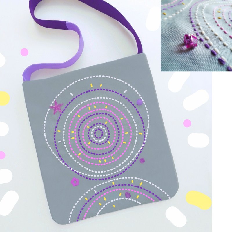 12.5x13.5 inch tote. Fun and original with hand-stitched design with beads - 手提包/手提袋 - 其他材質 灰色