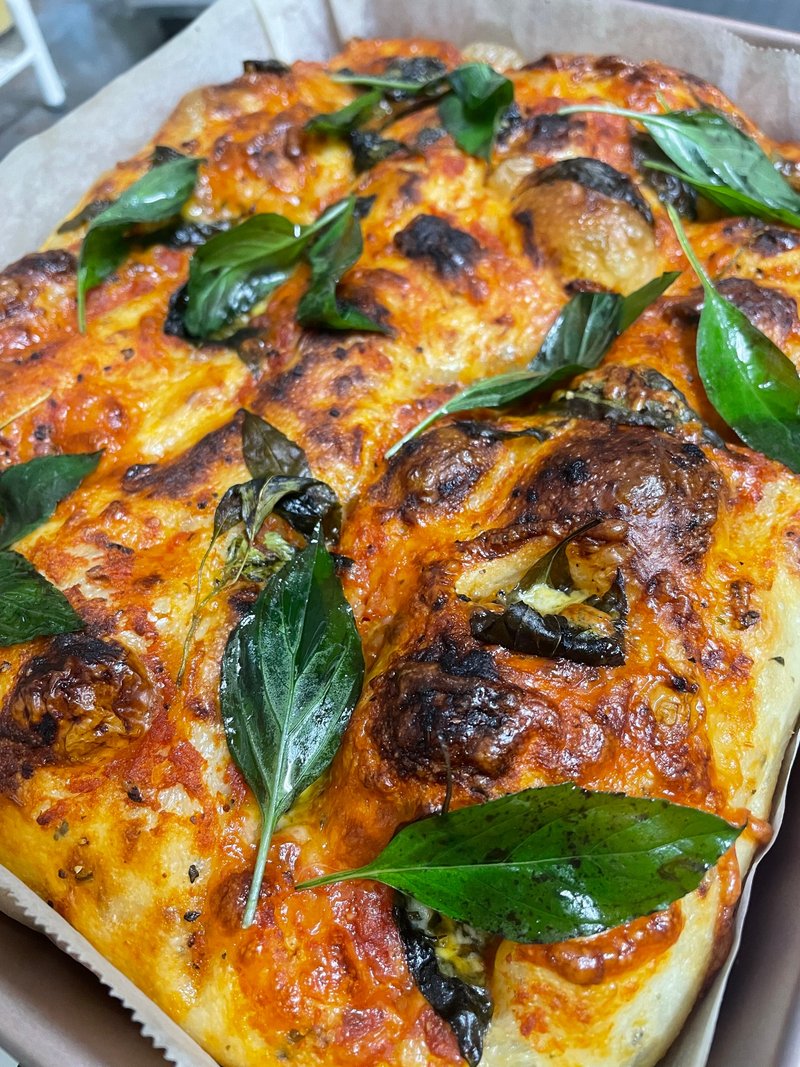 【ㄉㄧㄢˇㄉㄧㄢ】Tasty Cheese Focaccia - Bread - Fresh Ingredients Brown