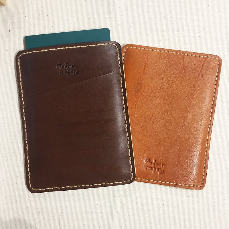 Handmade leather vegetable tanned leather passport cover C gift - ที่เก็บพาสปอร์ต - หนังแท้ สีนำ้ตาล