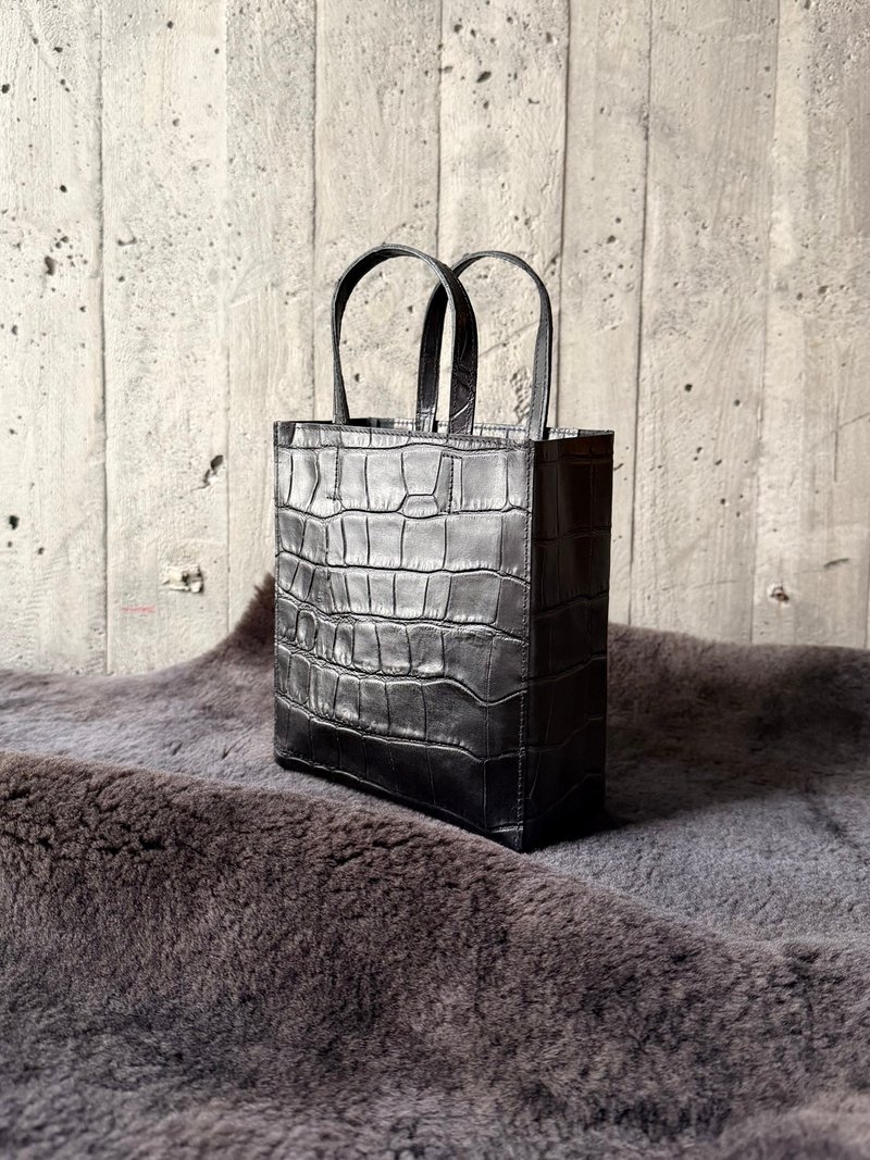 真牛皮紙袋 - mini  I 黑鱷魚  I 手提袋 手提包 皮革包 隨身包 - 手袋/手提包 - 真皮 黑色