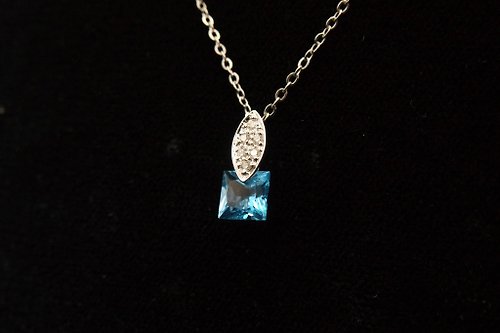 JEB Jewellery 翠藝寶珠寶 新年優惠 | 冰晶曜葉 天然鑽石 藍托帕石項鍊