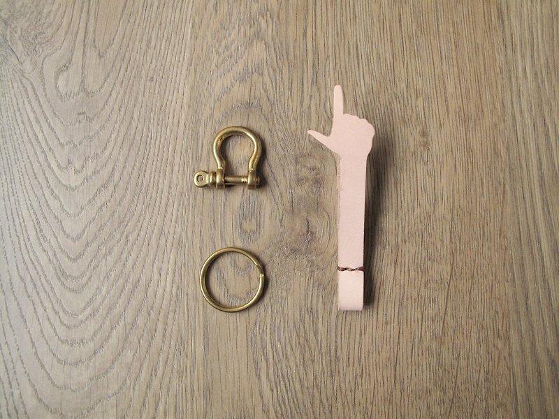 手 x 掛包/ 腰間 皮革黃銅鑰匙扣 (免費刻字) - 鑰匙圈/鑰匙包 - 真皮 黑色