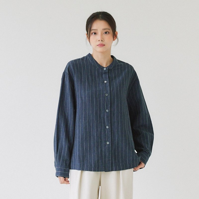 【Simply Yours】條紋棉麻長袖襯衫 深藍F - 女襯衫 - 棉．麻 藍色