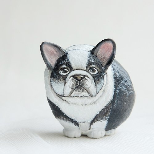 is.ideastone French bulldog stone painting.acrylic colour on stone,Stone gift handmade.