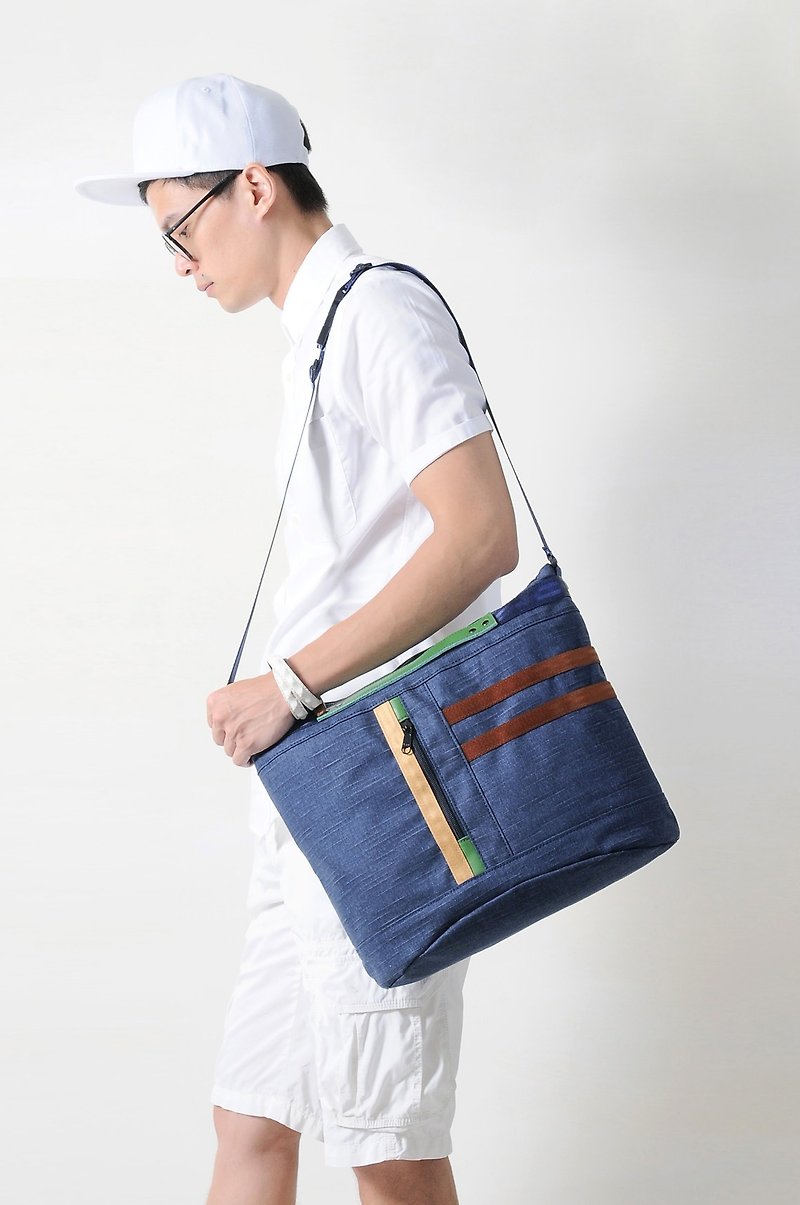 Spring is coming OCEAN-handmade leather canvas handbag/cross-body backpack/laptop bag - กระเป๋าแมสเซนเจอร์ - หนังแท้ สีน้ำเงิน