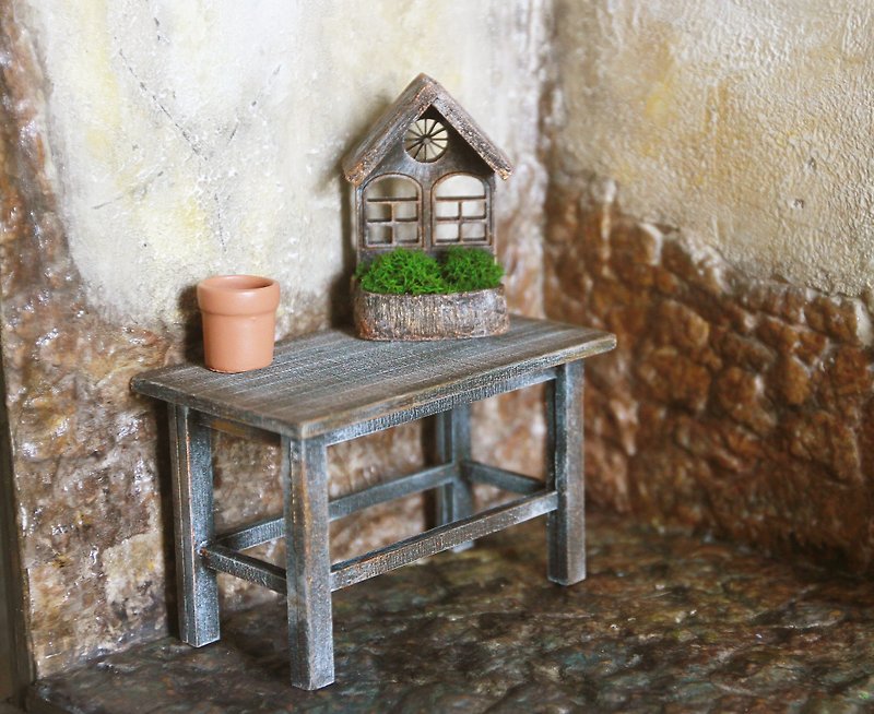 Miniature Garden table 1:12 - Other - Wood Multicolor