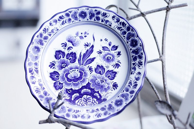 [Good day] fetish hand-painted orchid traditional Dutch dish - Small Plates & Saucers - Other Materials Blue