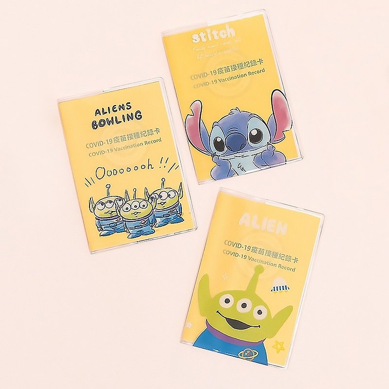 [Around the Earth] Disney Multifunctional Dual-Purpose Passport Case Passport Holder Ticket Card Holder - Passport Holders & Cases - Other Materials 