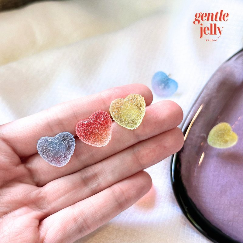 ต่างหูหัวใจ Colorful Heart Candy Earrings, Handmade Resin Heart Earrings - ต่างหู - เรซิน หลากหลายสี