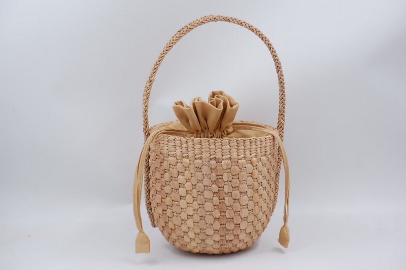 Water hyacinth woven bag, semicircular bag, women's handbag, shoulder bag - Handbags & Totes - Plants & Flowers 