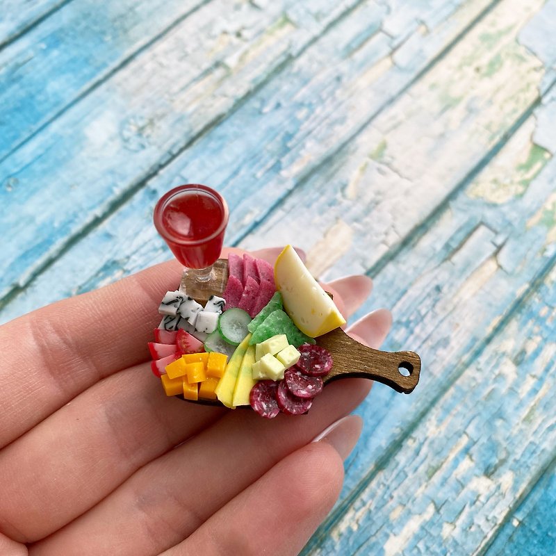 Miniature Charcuterie Wine Food Board - 吊飾 - 黏土 