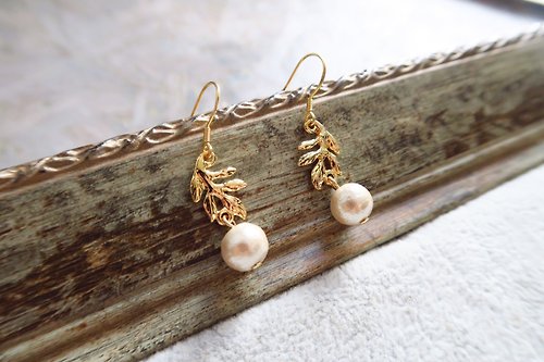 BELOVED cotton pearl 日本棉珍珠 棉珍珠 桂冠葉耳環 棉花珍珠