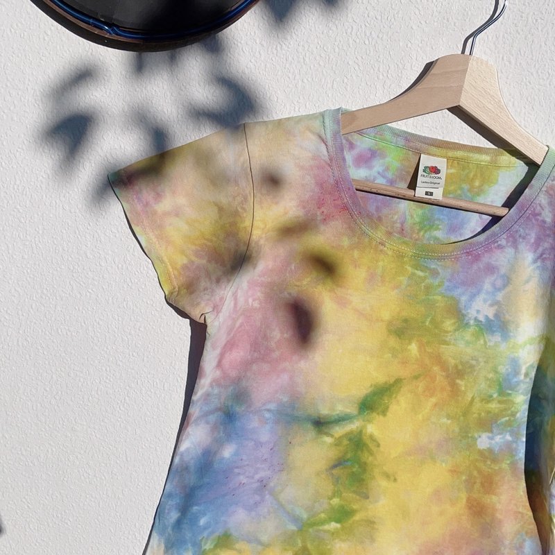 NBD x Monet Beautiful pure cotton handmade tie-dye/rendered T-shirt (can be customized) - เสื้อยืดผู้หญิง - ผ้าฝ้าย/ผ้าลินิน หลากหลายสี